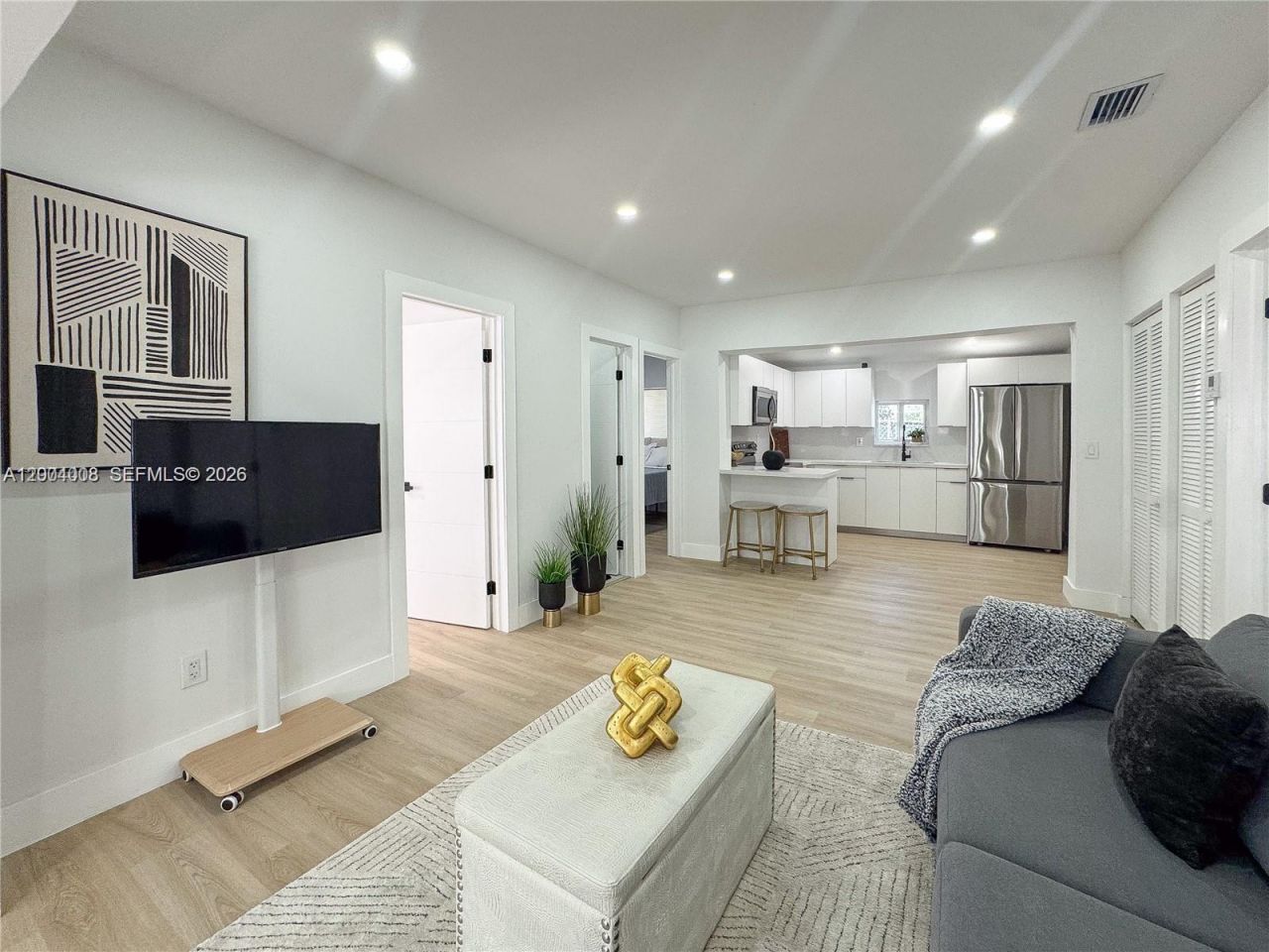 2255 NW 60th St , Miami, FL 33142 Photo