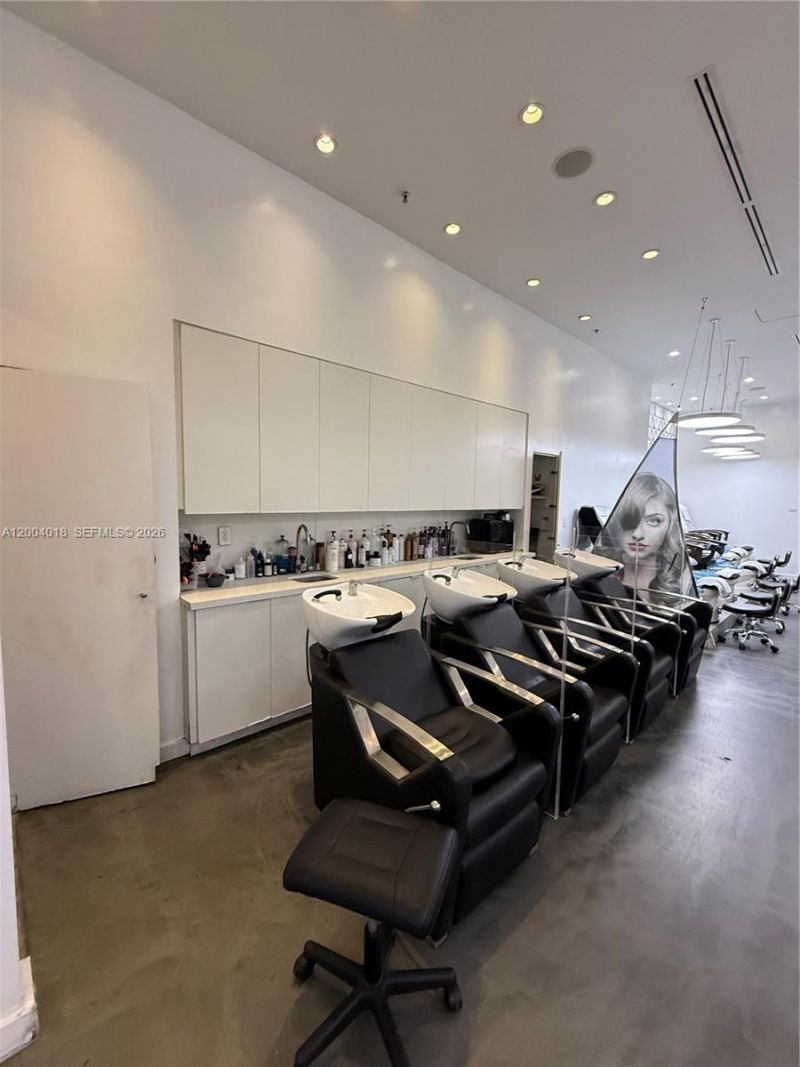 Beauty Salon & Spa In Brickell , Miami, FL 33131 Photo