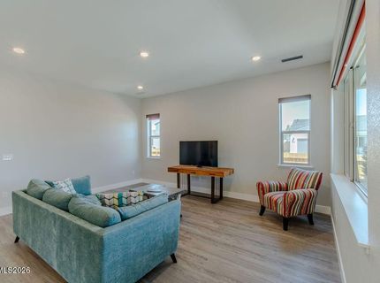 399 Porter Peak Drive, Carson City, NV 89701 Photo