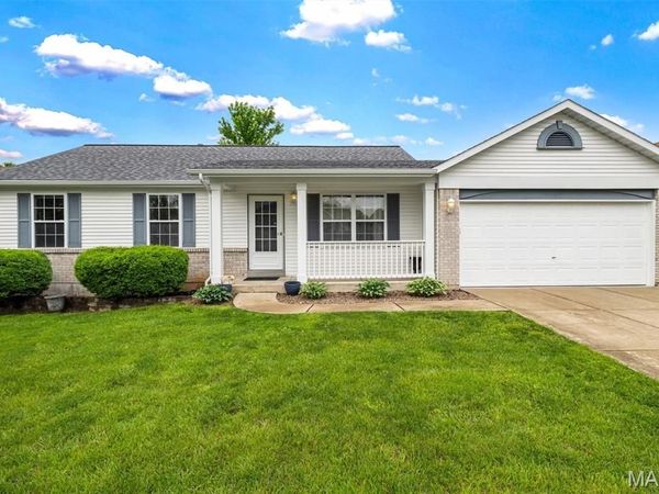 249 Sassafras Parc Drive, O'Fallon, MO 63368