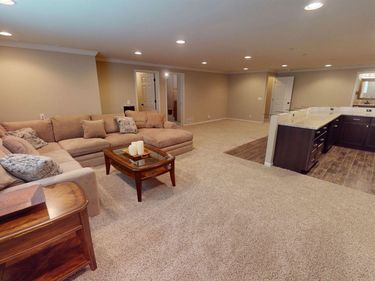 14913 Himebaugh Avenue , Omaha, NE 68116