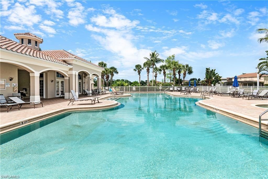 1437 Weeping Willow Ct, Cape Coral, FL 33909 Photo