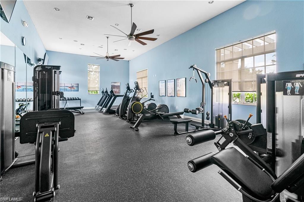 1437 Weeping Willow Ct, Cape Coral, FL 33909 Photo