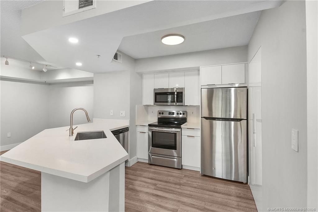 3765 NW Mediterranean Lane, Jensen Beach, FL 34957 Photo