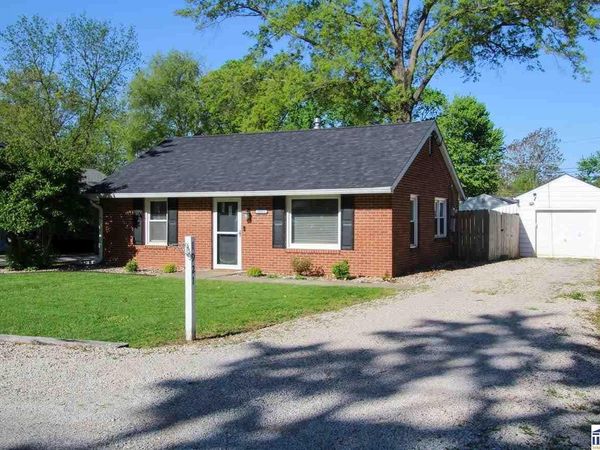 1921 S 30th Street, Terre Haute, IN 47803