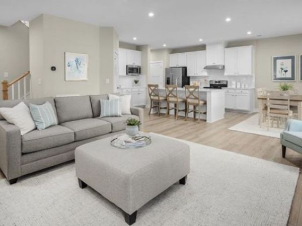 2294 Paddock Park , Pleasant View, TN 37146