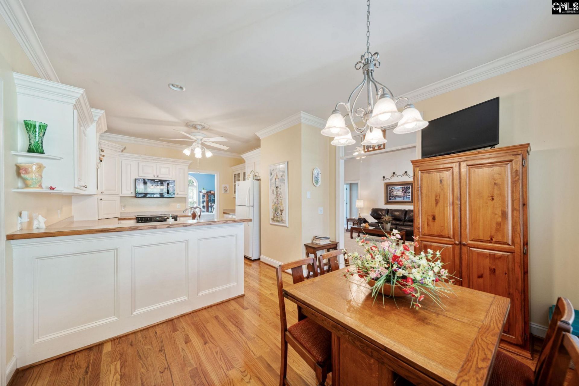 200 Emerald Oaks Way  Photo 10