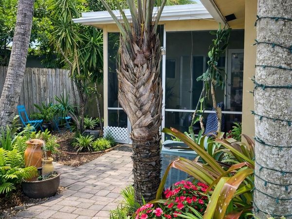 1417 NE 24th Court, Wilton Manors, FL 33305