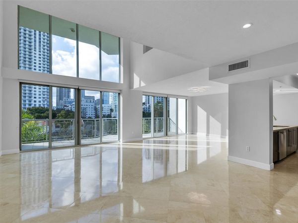 900 SE 2nd Street, Unit 502, Fort Lauderdale, FL 33301