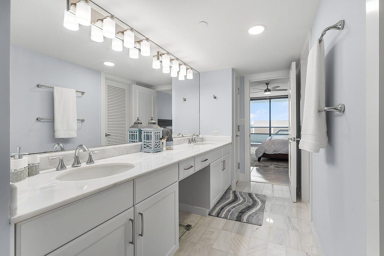 100 Lakeshore Drive, Unit 252, North Palm Beach, FL 33408 Photo