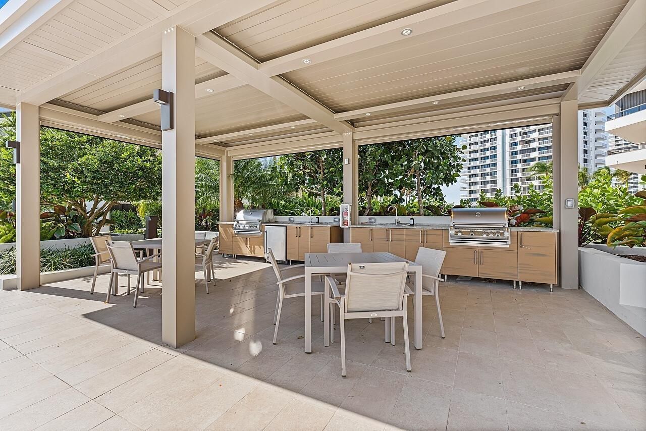 100 Lakeshore Drive, Unit 252, North Palm Beach, FL 33408 Photo