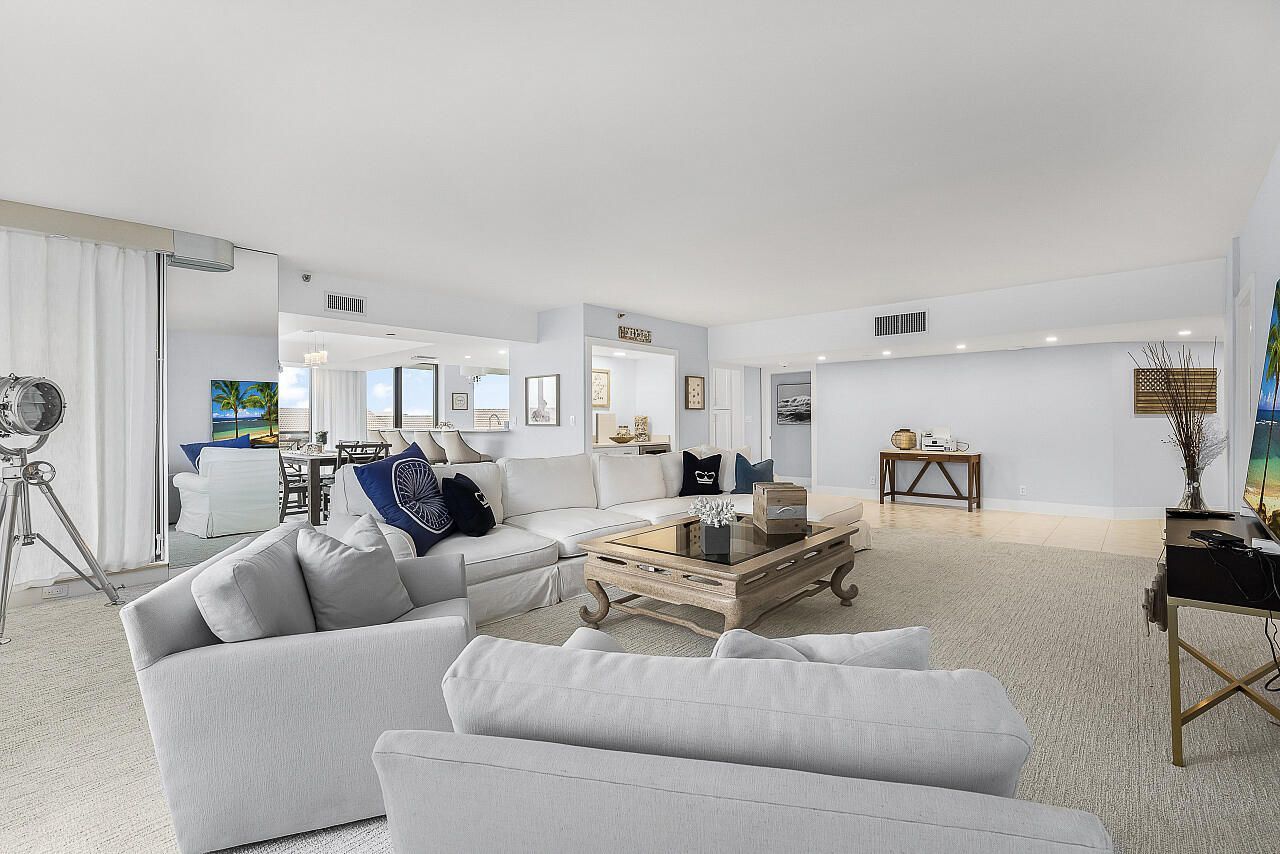 100 Lakeshore Drive, Unit 252, North Palm Beach, FL 33408 Photo