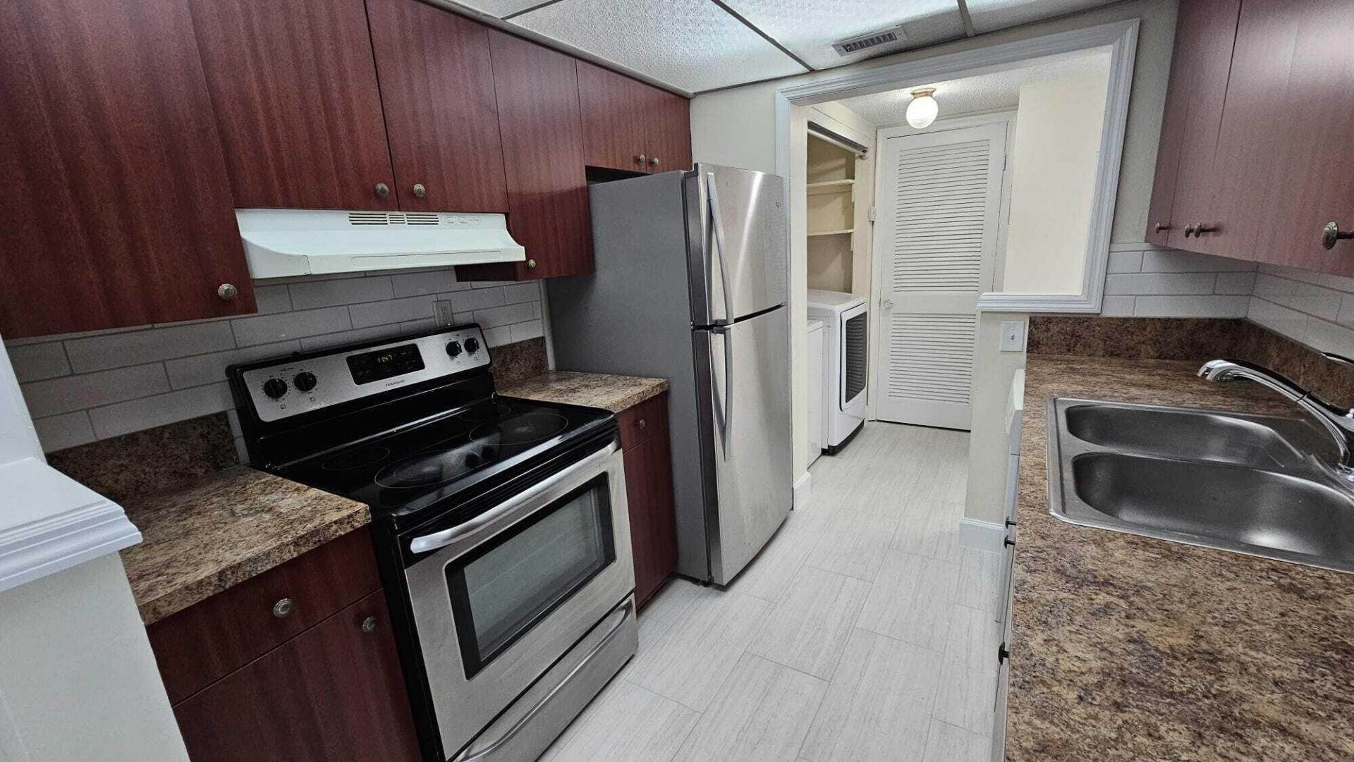 8801 W Sample Road, Unit 11, Coral Springs, FL 33065 Photo