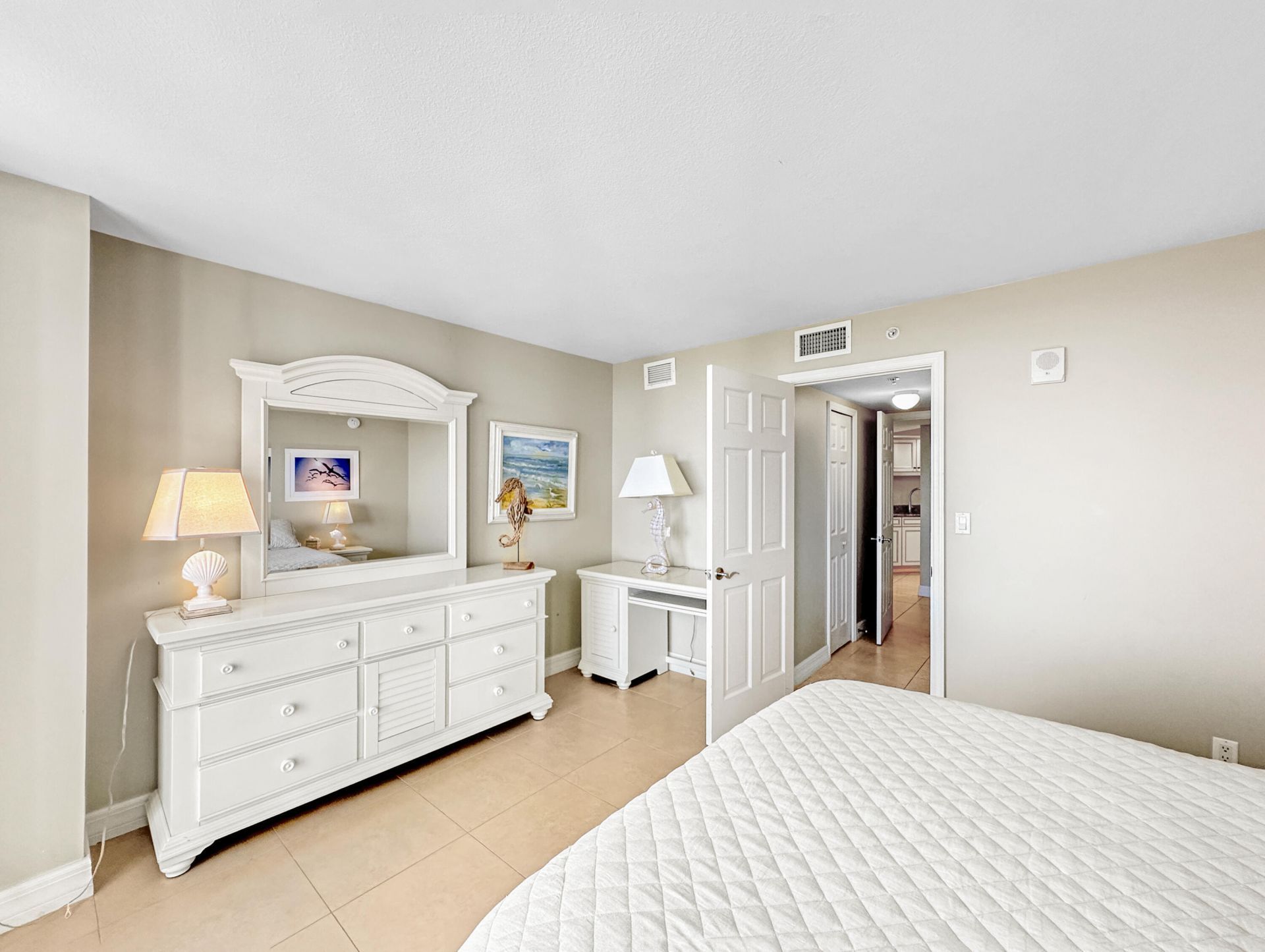 3000 N Ocean Drive, Unit 4f, Riviera Beach, FL 33404 Photo