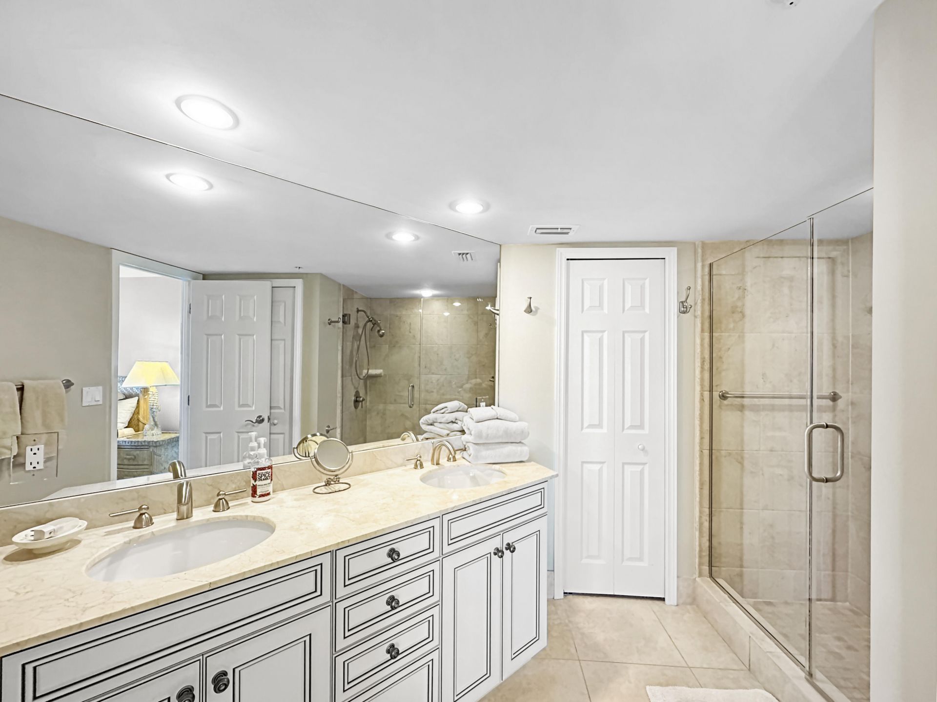 3000 N Ocean Drive, Unit 4f, Riviera Beach, FL 33404 Photo