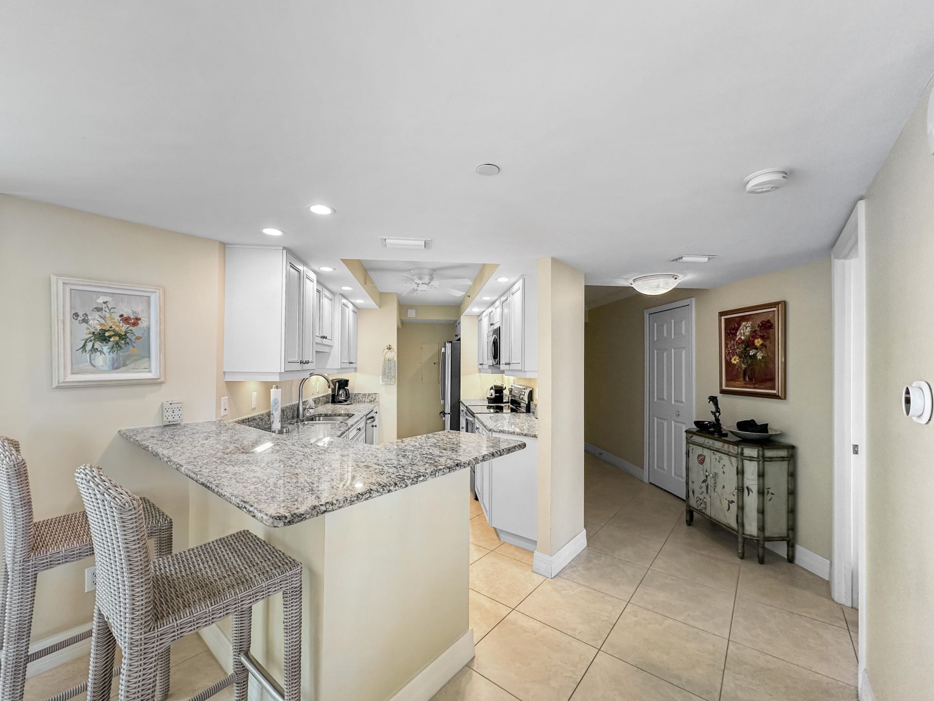 3000 N Ocean Drive, Unit 4f, Riviera Beach, FL 33404 Photo