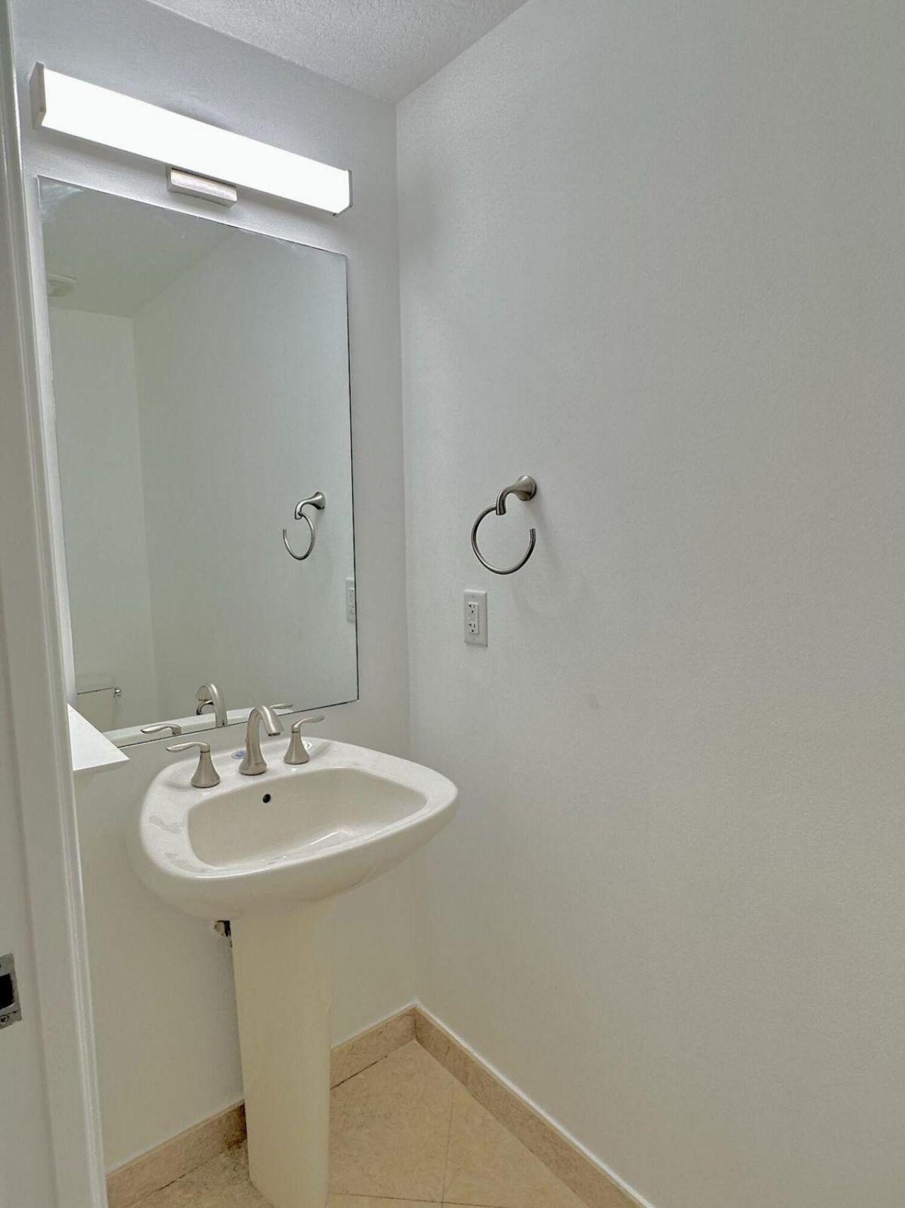 701 S Olive Avenue, Unit 1008, West Palm Beach, FL 33401 Photo