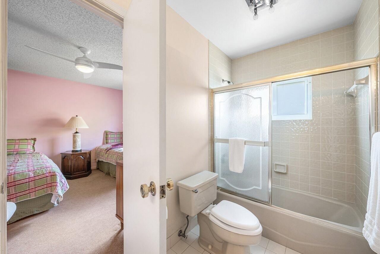 10215 Boca Woods Lane, Boca Raton, FL 33428 Photo