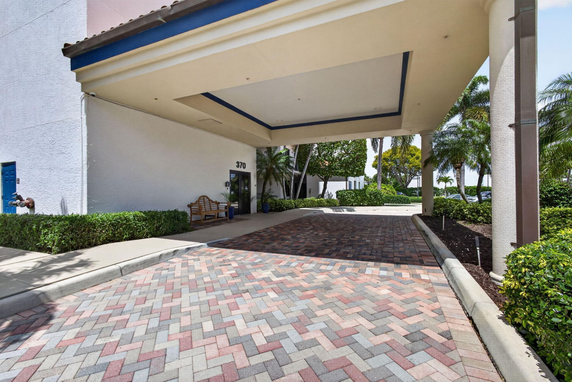370 Golfview Road, Unit 503, North Palm Beach, FL 33408 Photo