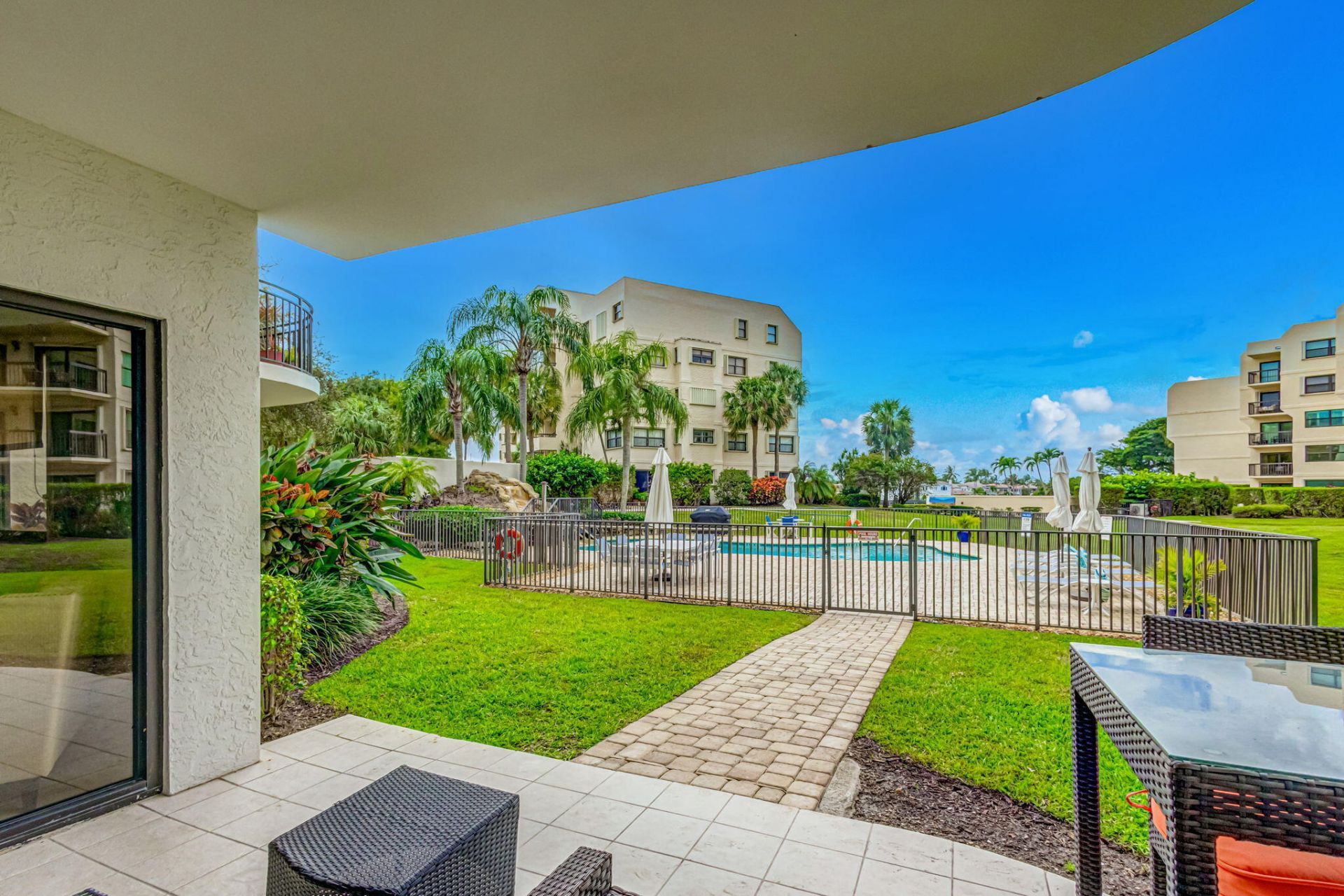 370 Golfview Road, Unit 503, North Palm Beach, FL 33408 Photo