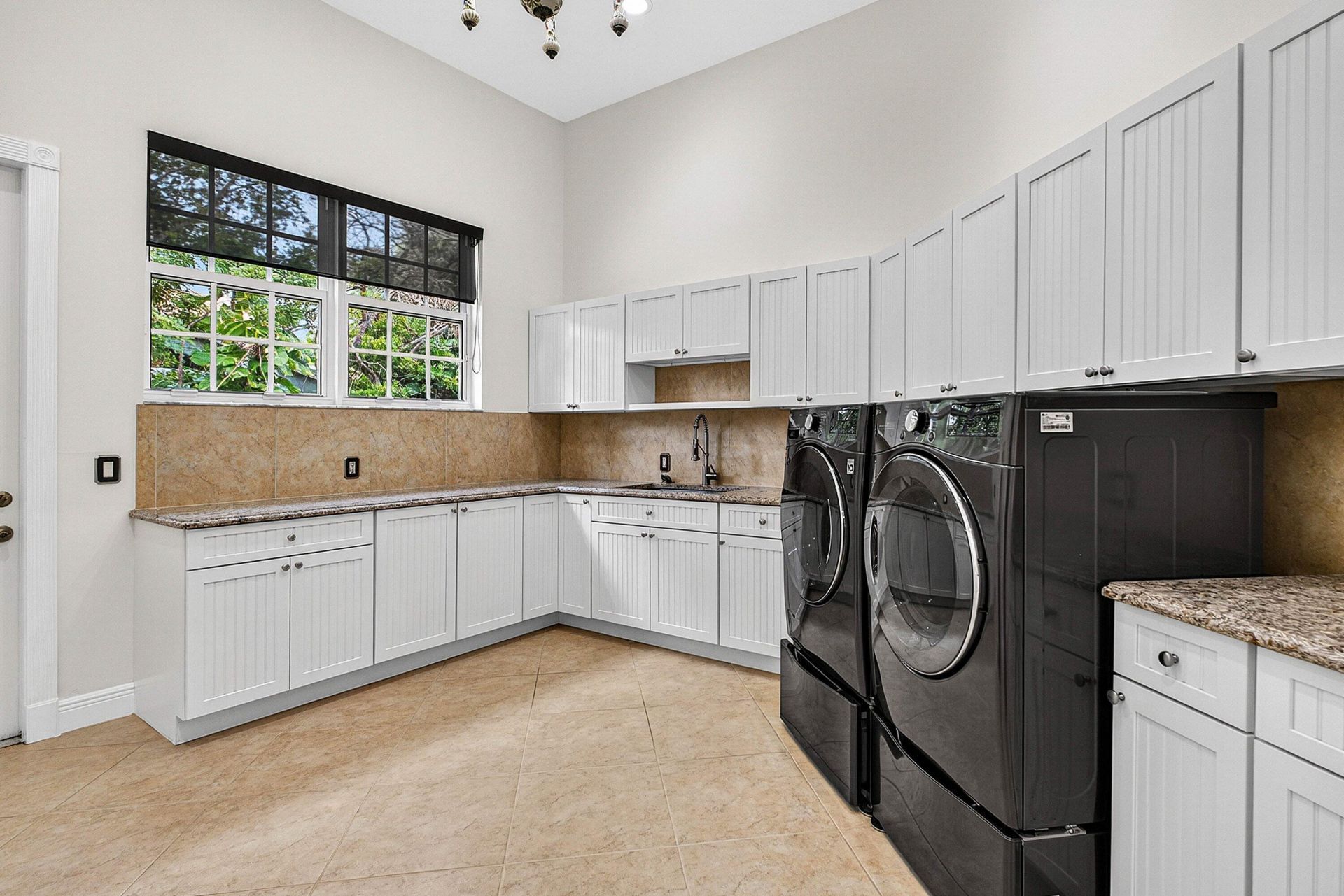 6071 NW 69th Way, Parkland, FL 33067 Photo