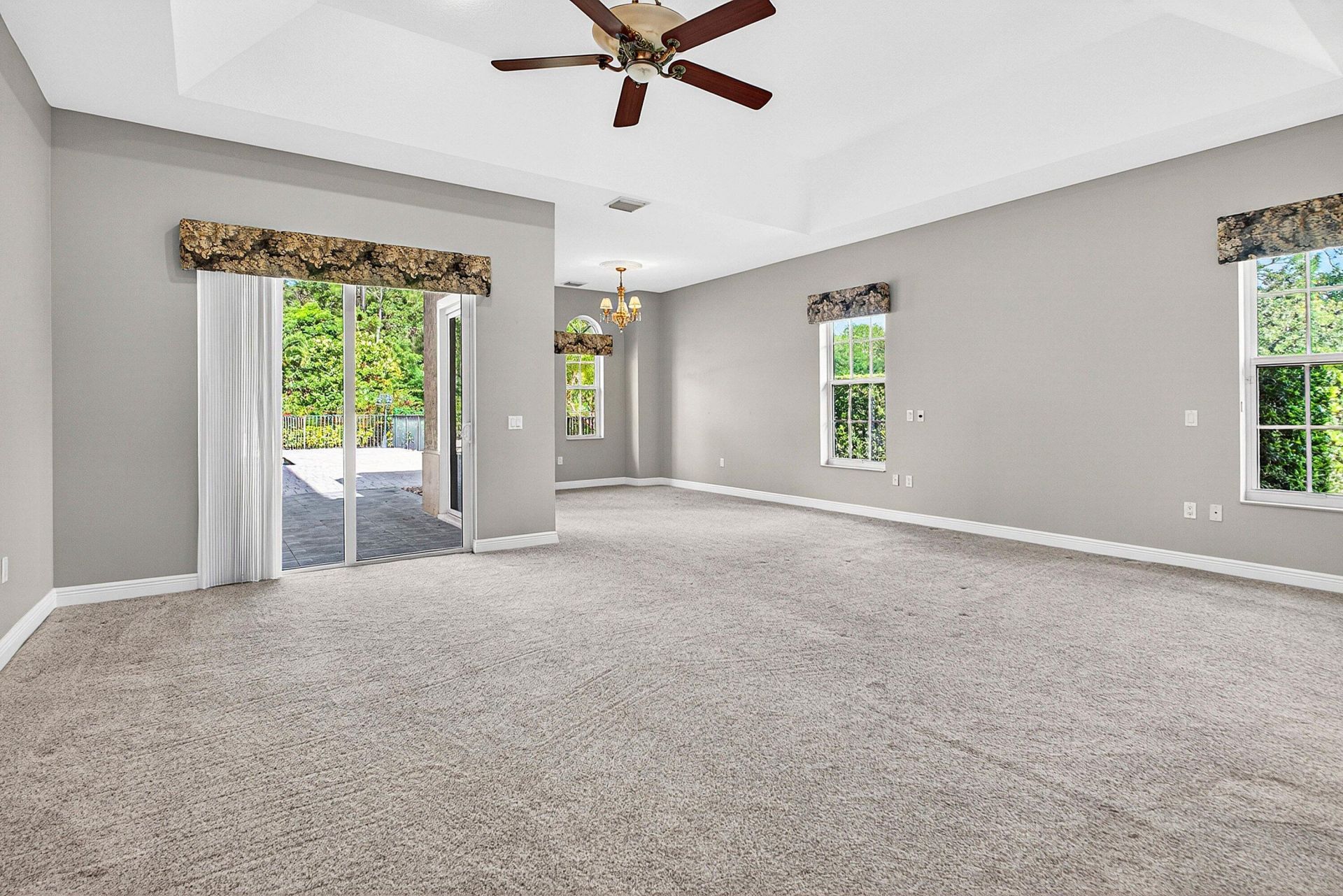 6071 NW 69th Way, Parkland, FL 33067 Photo