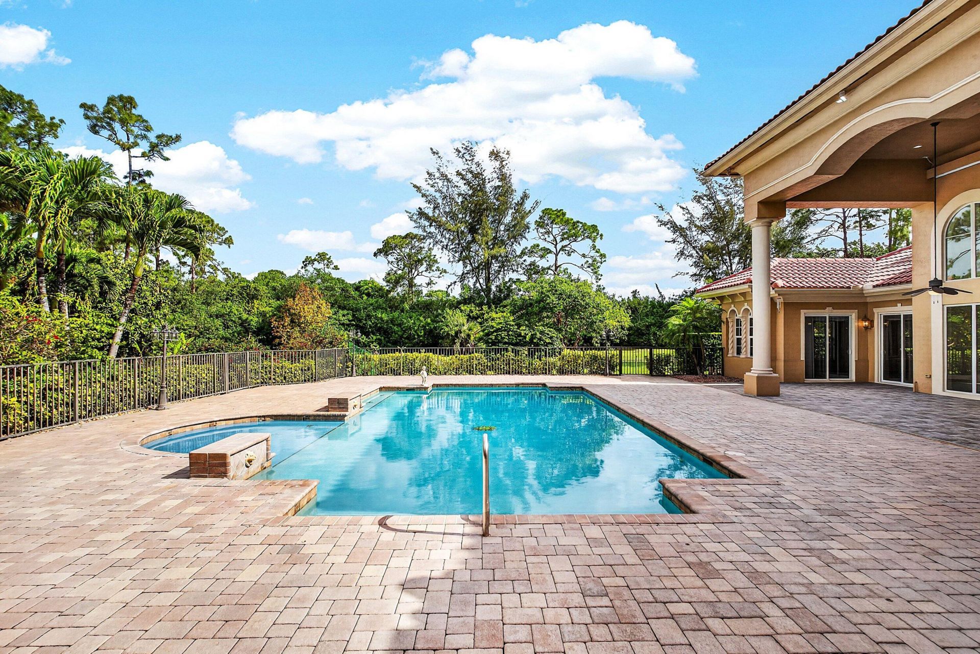 6071 NW 69th Way, Parkland, FL 33067 Photo