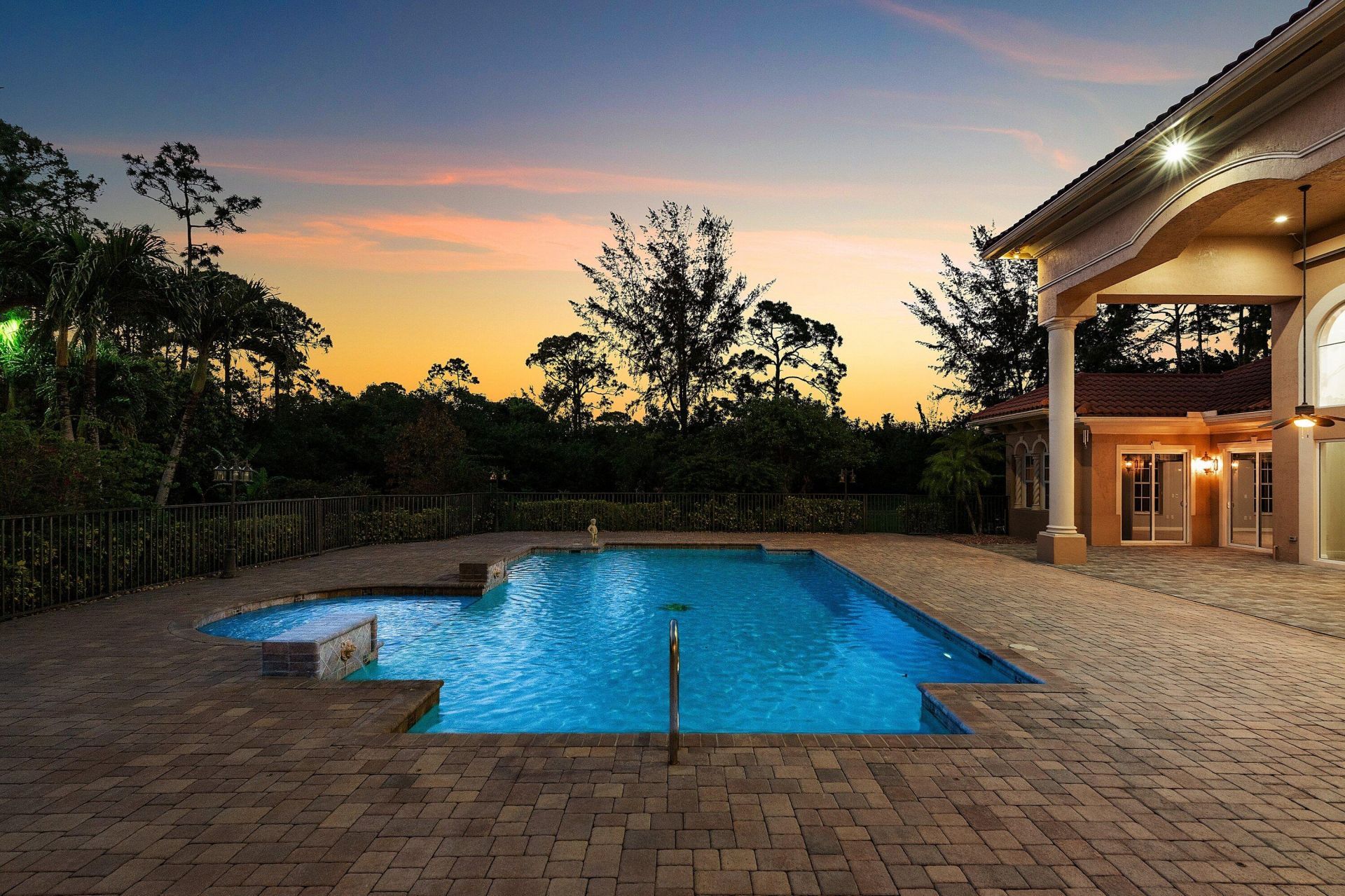 6071 NW 69th Way, Parkland, FL 33067 Photo