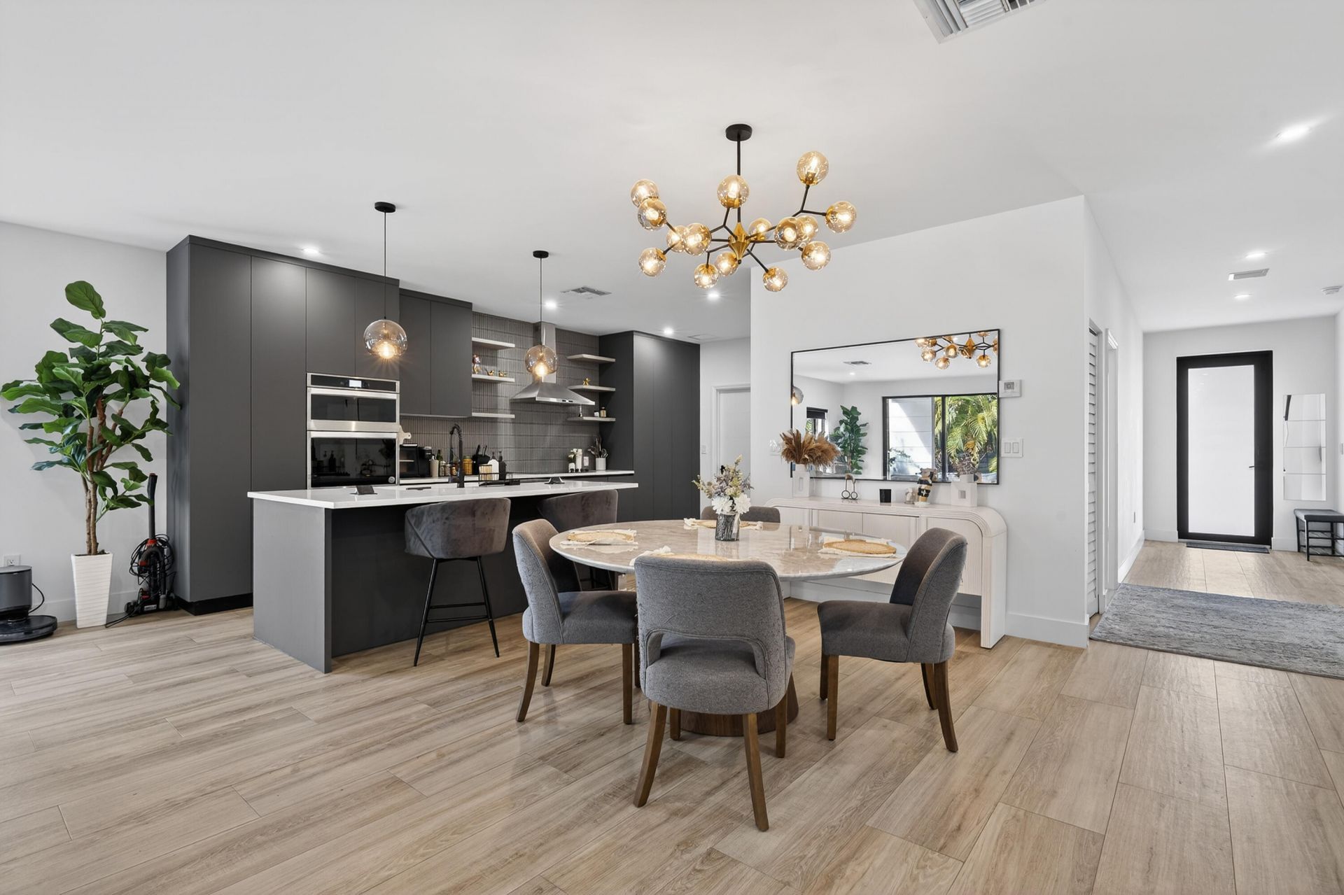 913 NE 15th Street, Fort Lauderdale, FL 33304 Photo