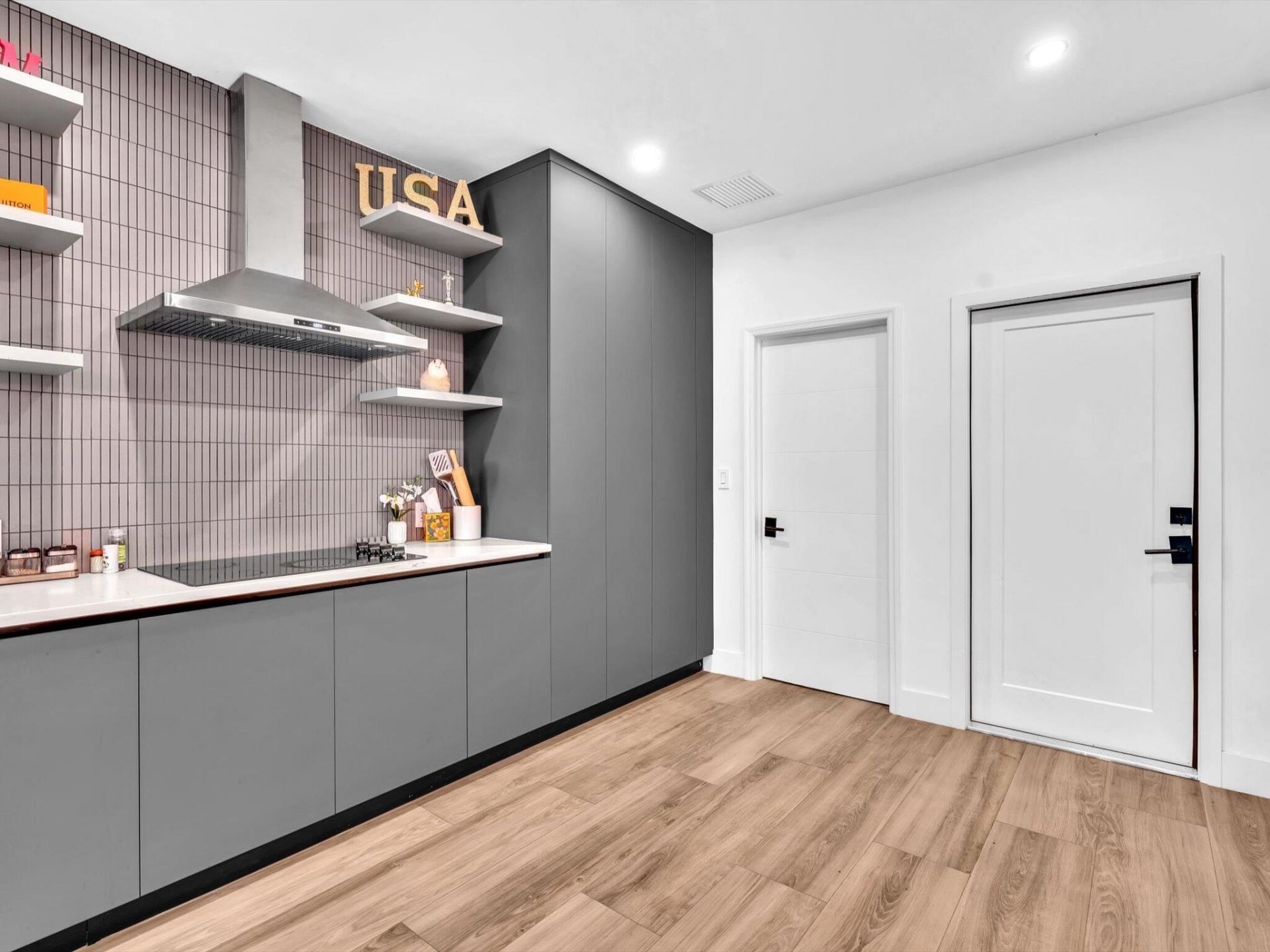 913 NE 15th Street, Fort Lauderdale, FL 33304 Photo