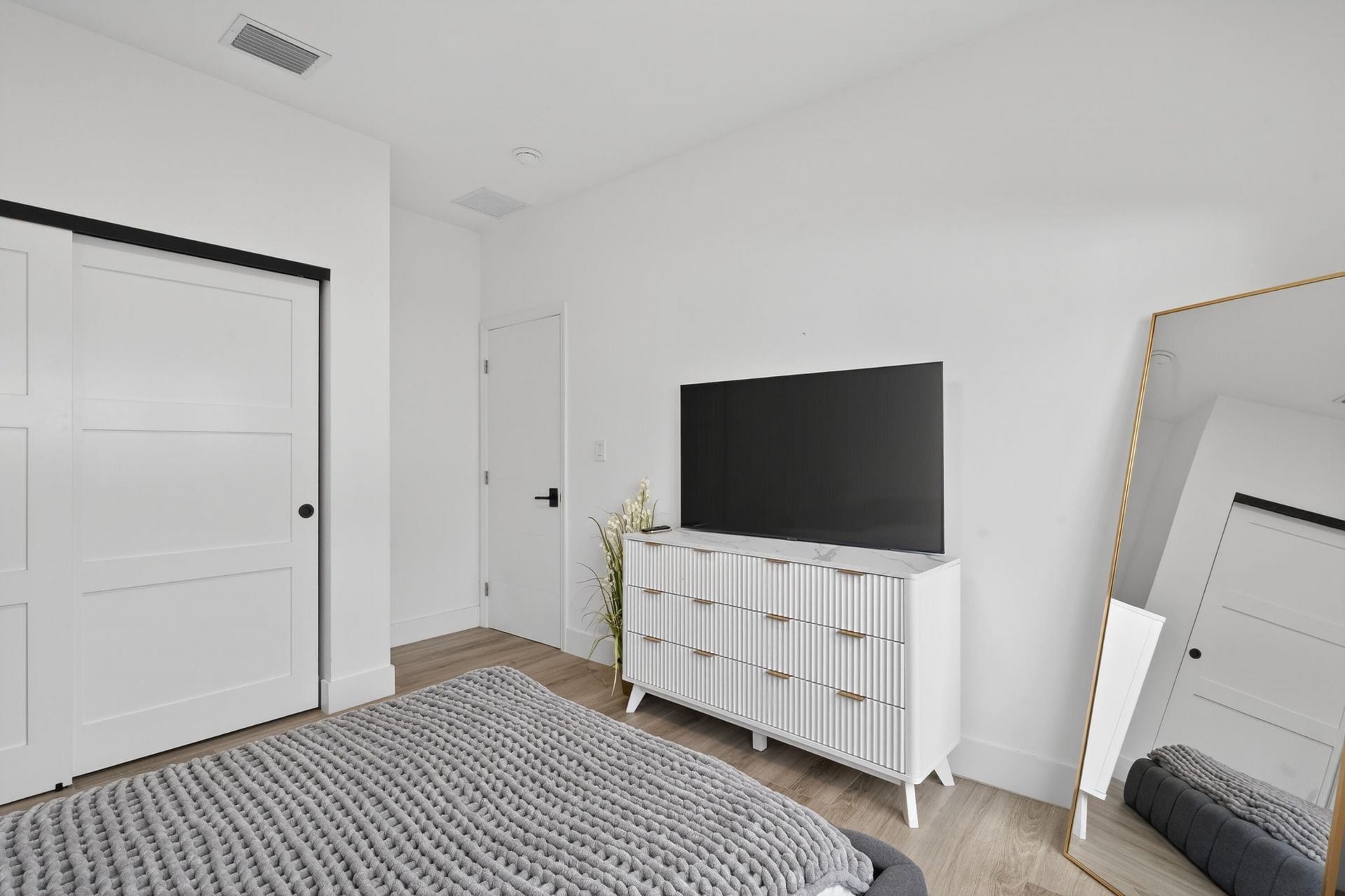 913 NE 15th Street, Fort Lauderdale, FL 33304 Photo