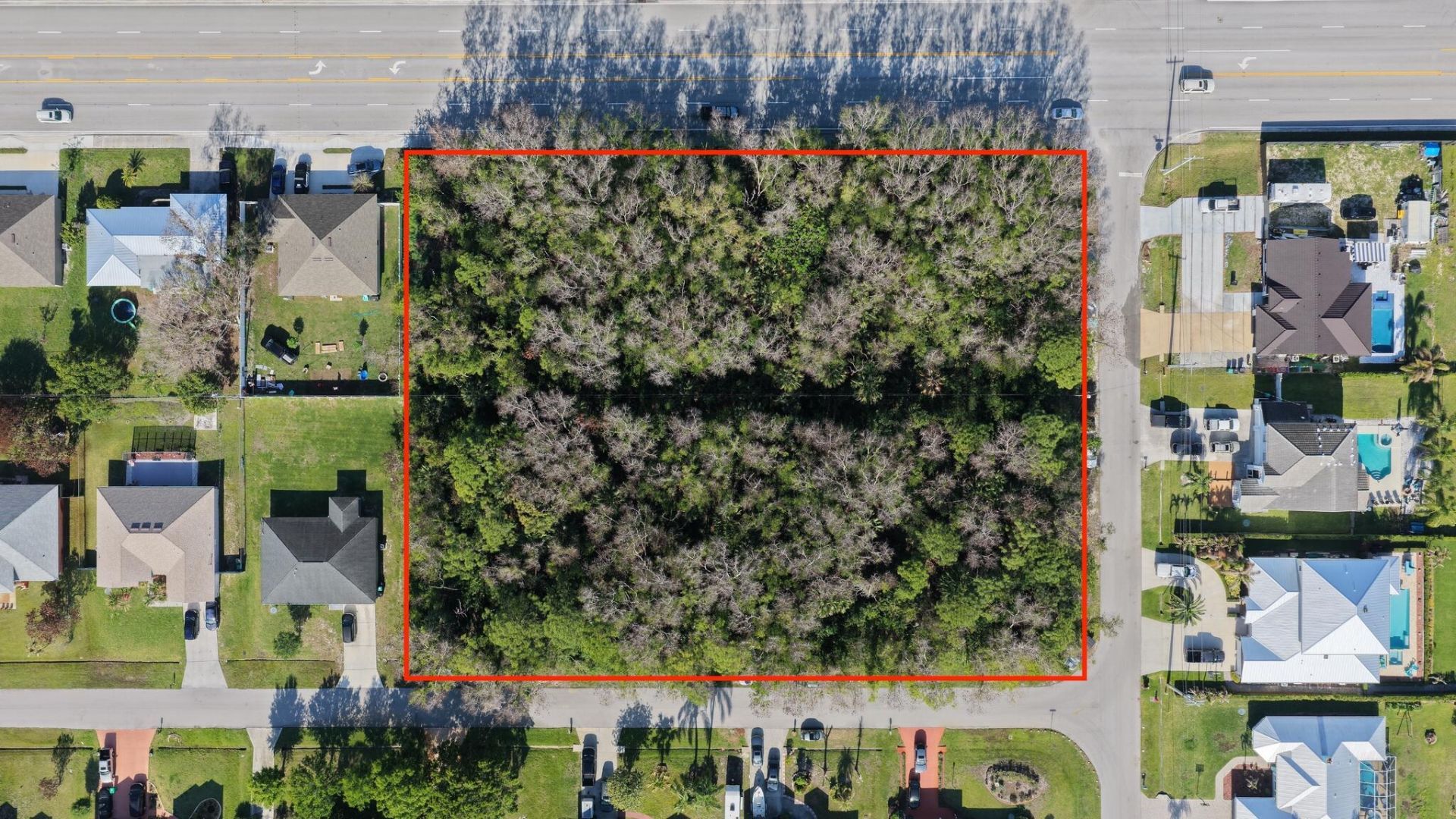 274 NE Saint James Drive, Port Saint Lucie, FL 34983 Photo