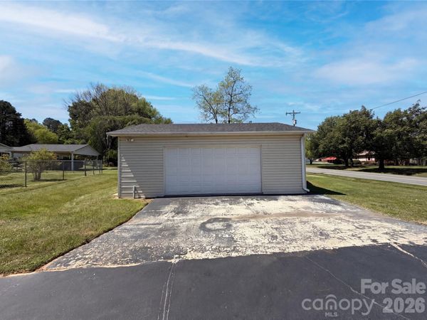 101 Forest Meadow Lane , Salisbury, NC 28144