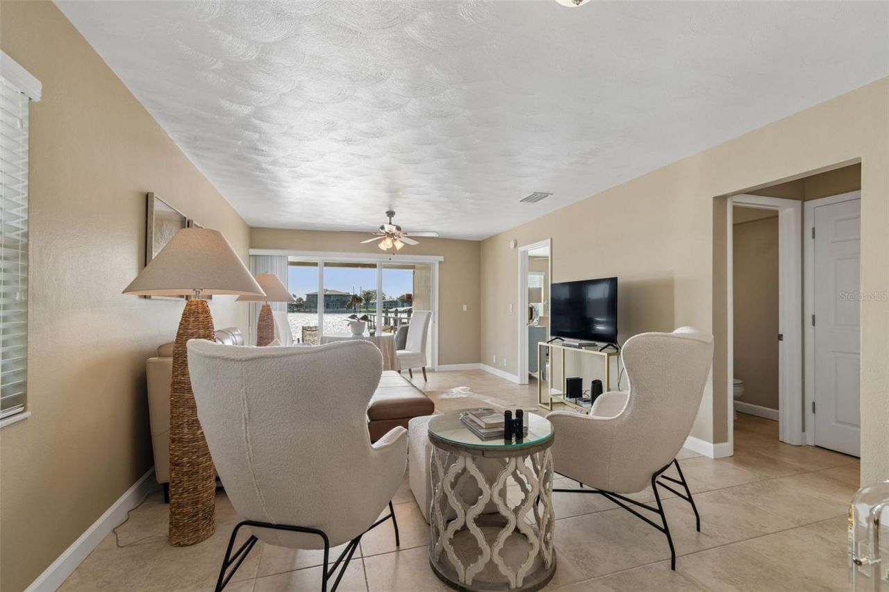 2307 Bay Boulevard , Indian Rocks Beach, FL 33785 Photo