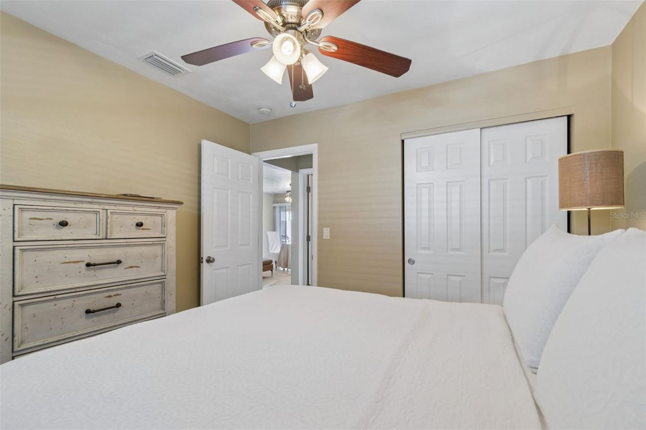 2307 Bay Boulevard , Indian Rocks Beach, FL 33785 Photo