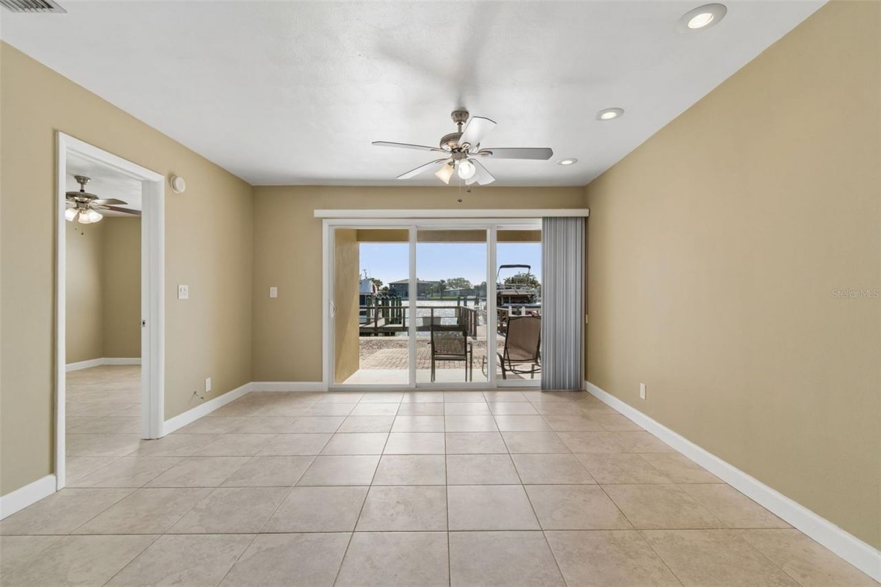 2307 Bay Boulevard , Indian Rocks Beach, FL 33785 Photo