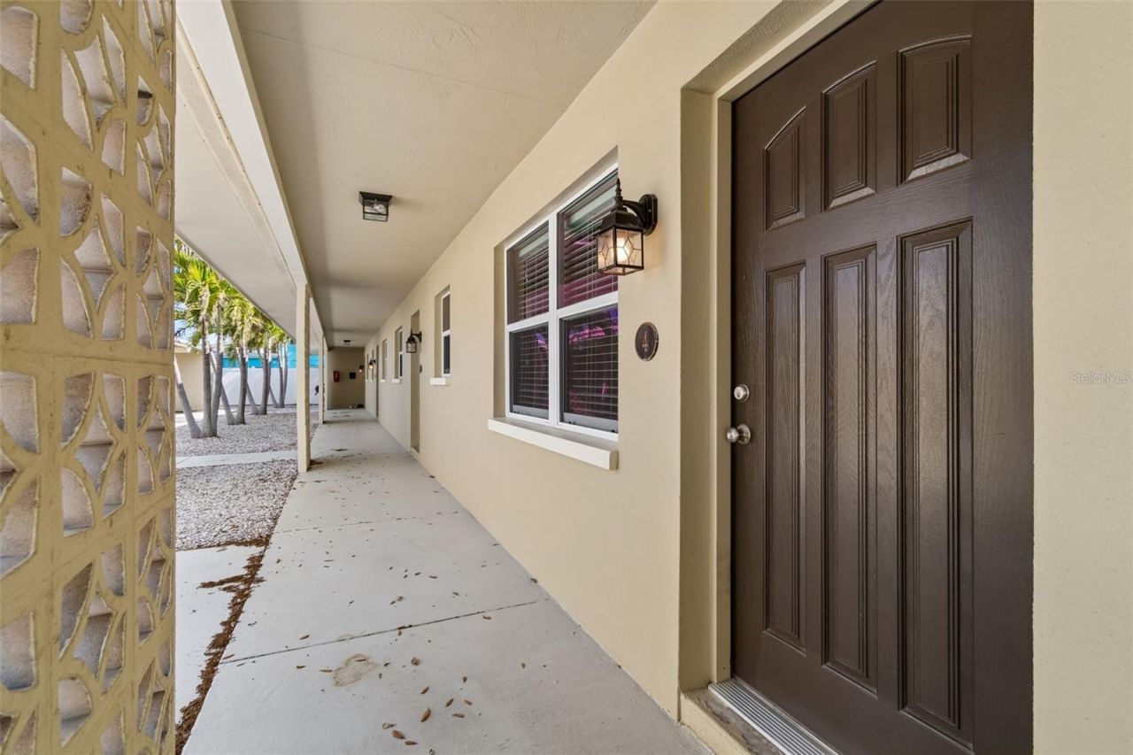 2307 Bay Boulevard , Indian Rocks Beach, FL 33785 Photo