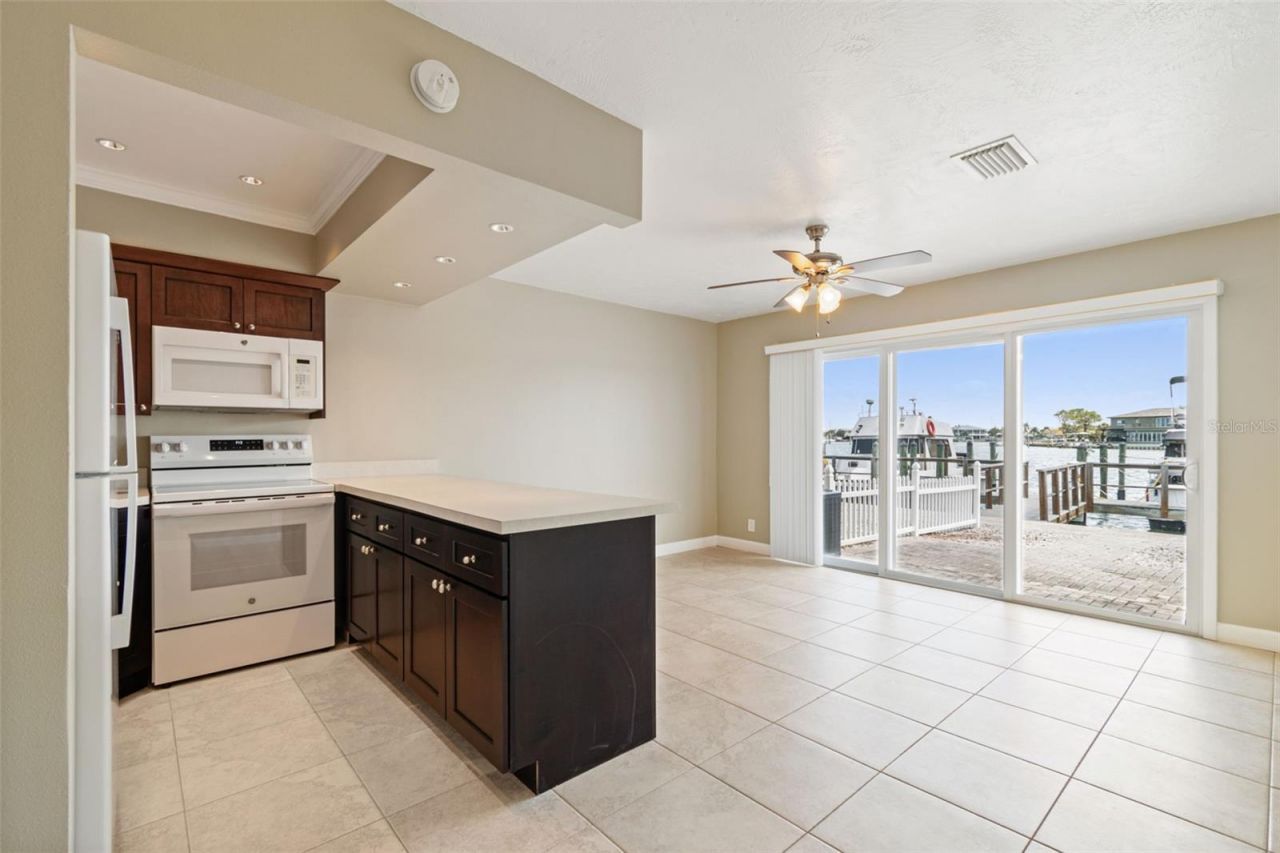 2307 Bay Boulevard , Indian Rocks Beach, FL 33785 Photo