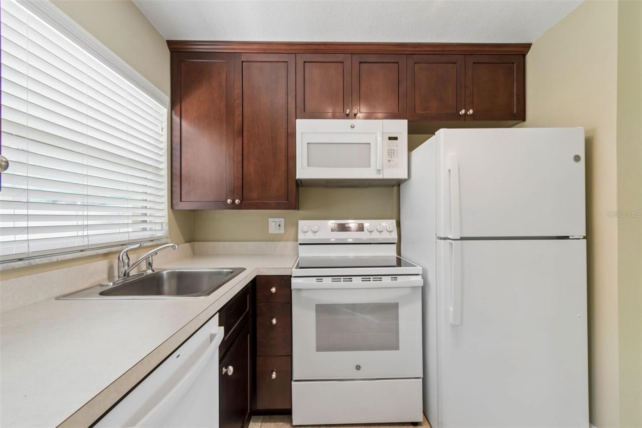 2307 Bay Boulevard , Indian Rocks Beach, FL 33785 Photo