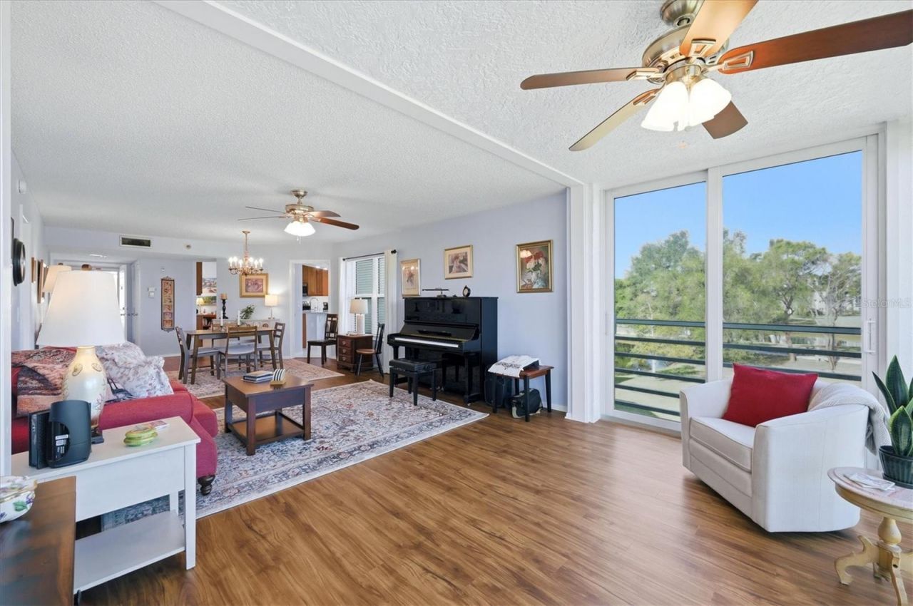 4440 Fairways Boulevard, Unit 307, Bradenton, FL 34209 Photo