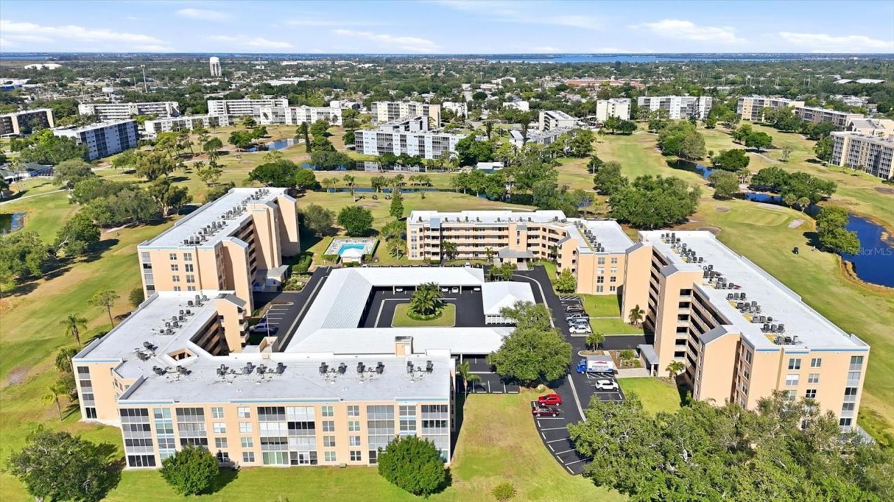 4440 Fairways Boulevard, Unit 307, Bradenton, FL 34209 Photo