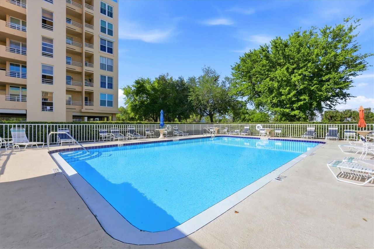 4440 Fairways Boulevard, Unit 307, Bradenton, FL 34209 Photo