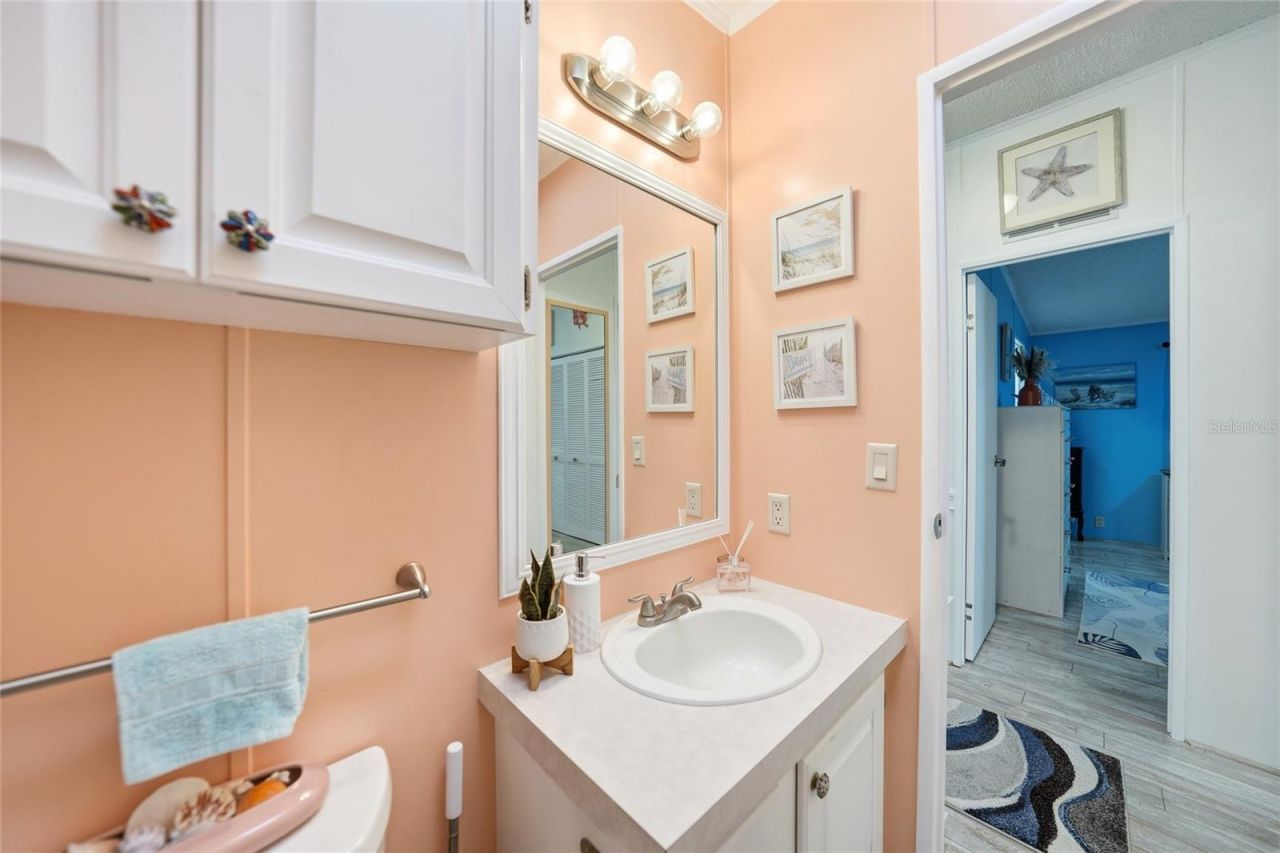 701 Aqui Esta Drive, Unit 230, Punta Gorda, FL 33950 Photo