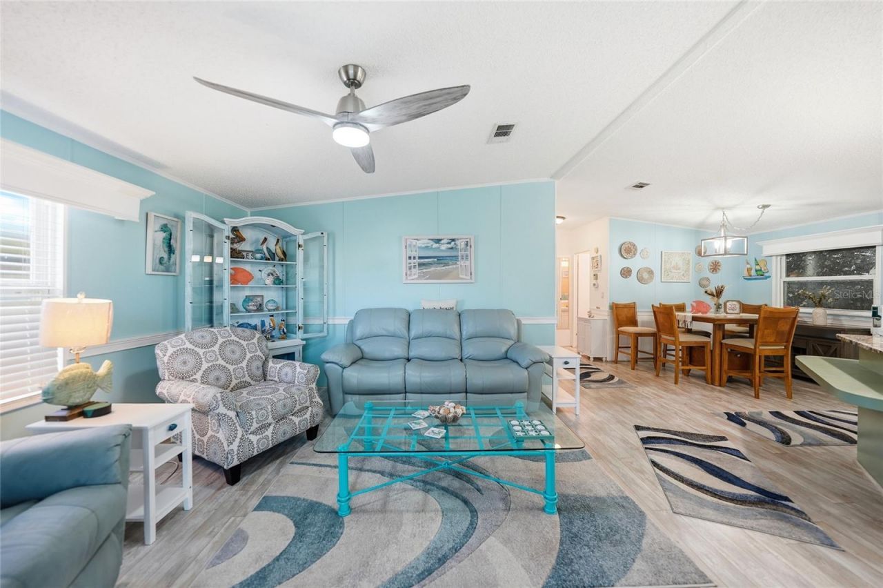 701 Aqui Esta Drive, Unit 230, Punta Gorda, FL 33950 Photo