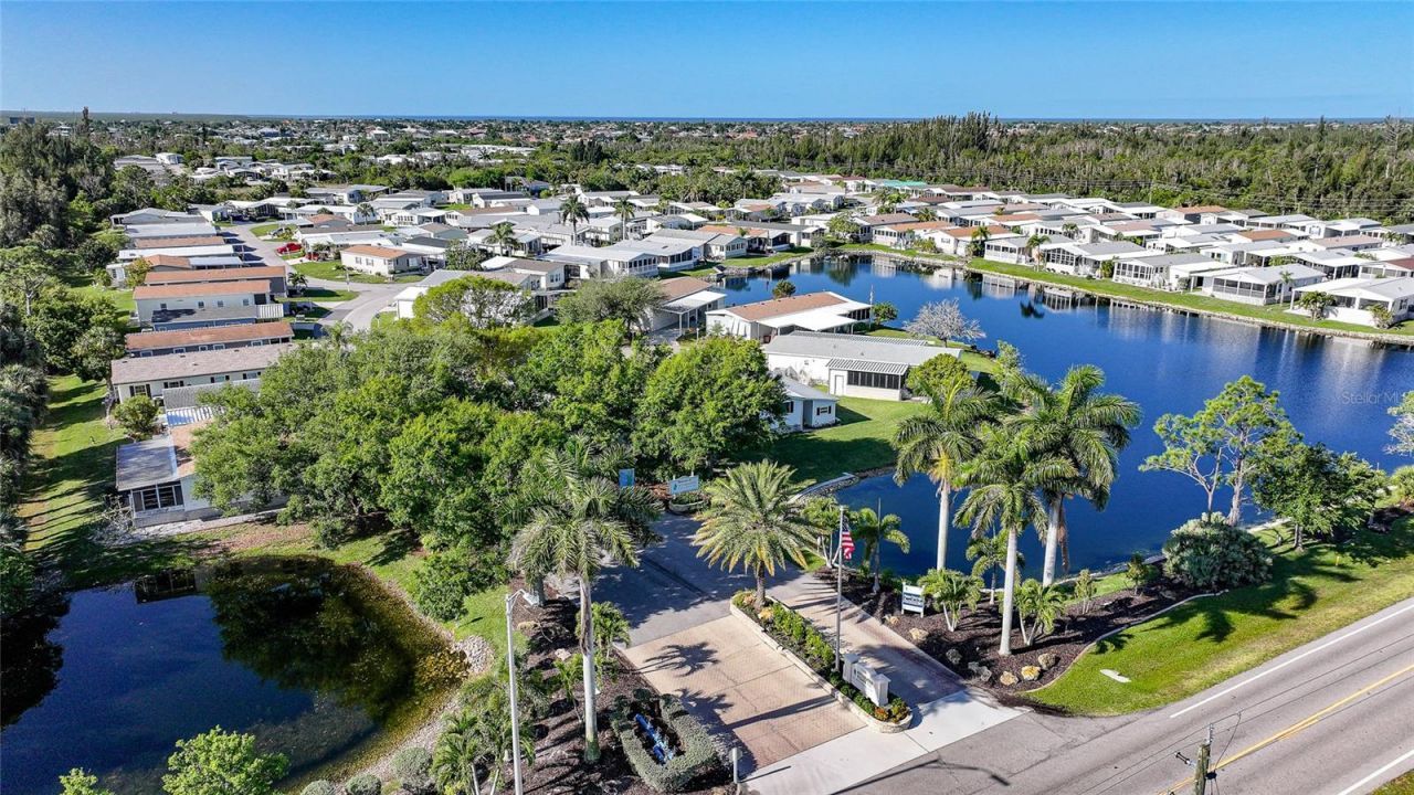 701 Aqui Esta Drive, Unit 230, Punta Gorda, FL 33950 Photo