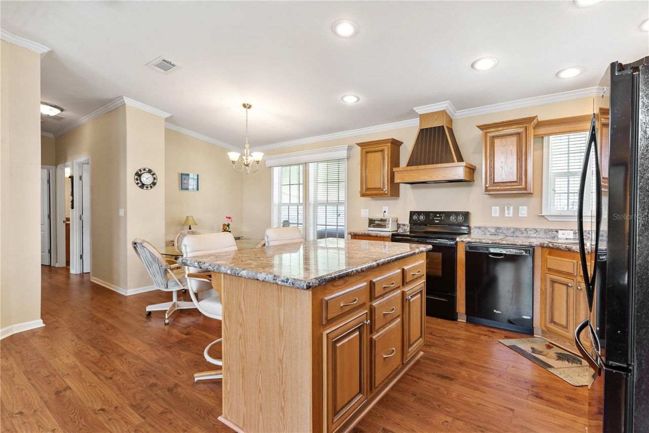 2417 Vindale Road, Tavares, FL 32778 Photo