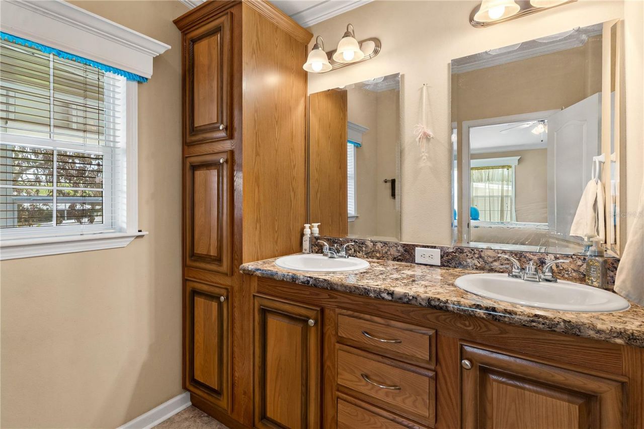 2417 Vindale Road, Tavares, FL 32778 Photo