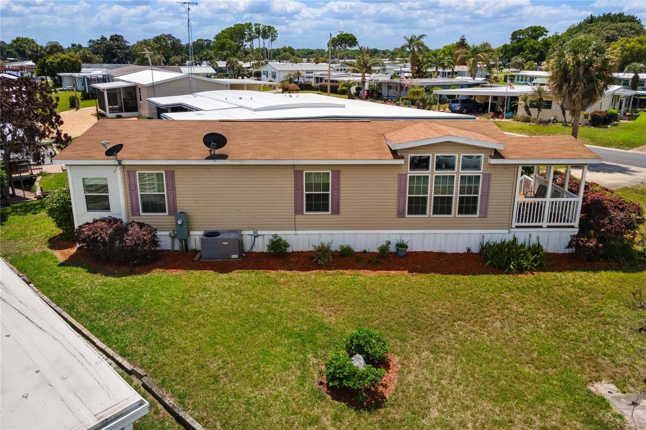 2417 Vindale Road, Tavares, FL 32778 Photo