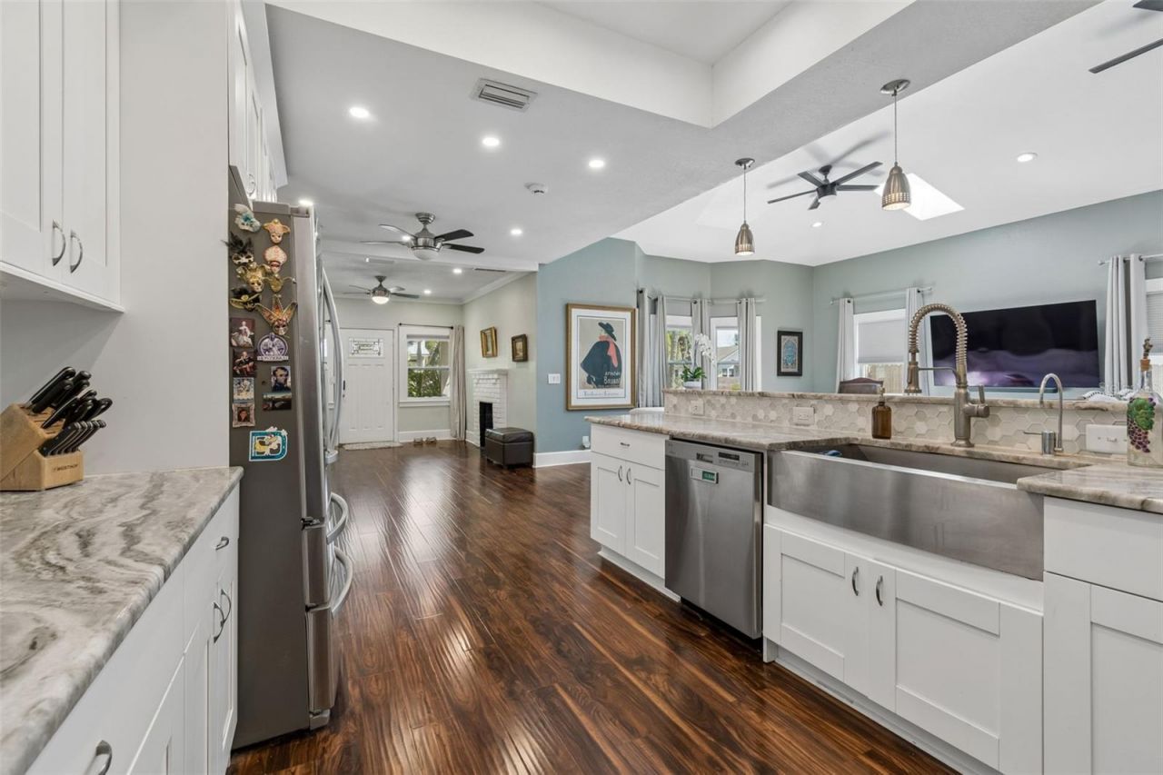 1024 16th Avenue N, Saint Petersburg, FL 33704 Photo