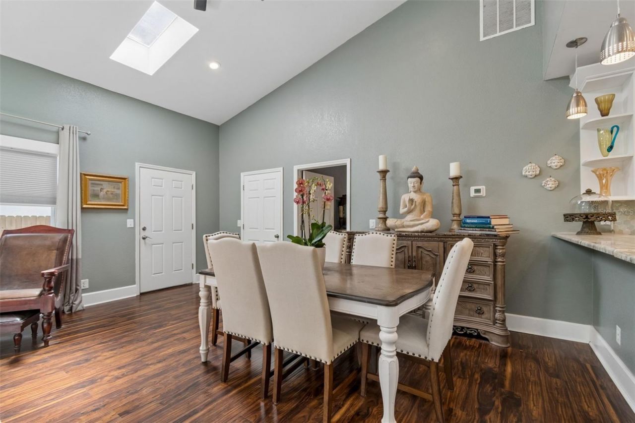 1024 16th Avenue N, Saint Petersburg, FL 33704 Photo